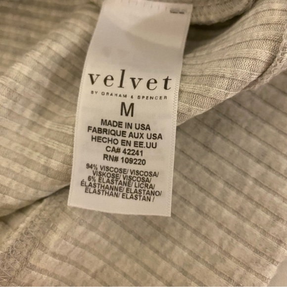 NWT Velvet by Graham and Spencer Medium Gray Cowl Neck Ribbed Sweater - Picture 6 of 14